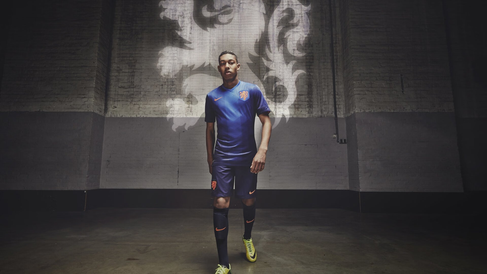 九游手游下载-《每日镜报》：荷兰女足在预选赛中与德国队激战，荷兰女足德国女足