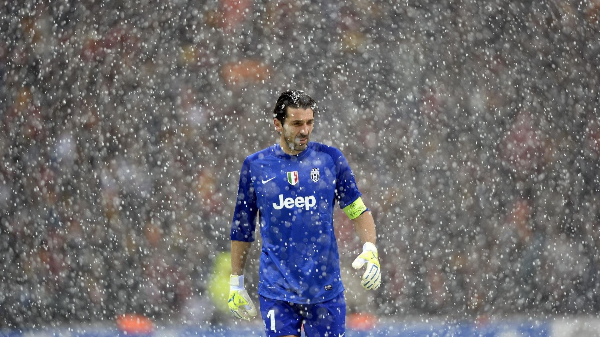 九游官网-大牌球星的欧冠“巅峰时刻”回顾，欧冠冠军排名球队排名